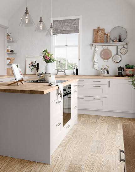 HOME & KITCHEN